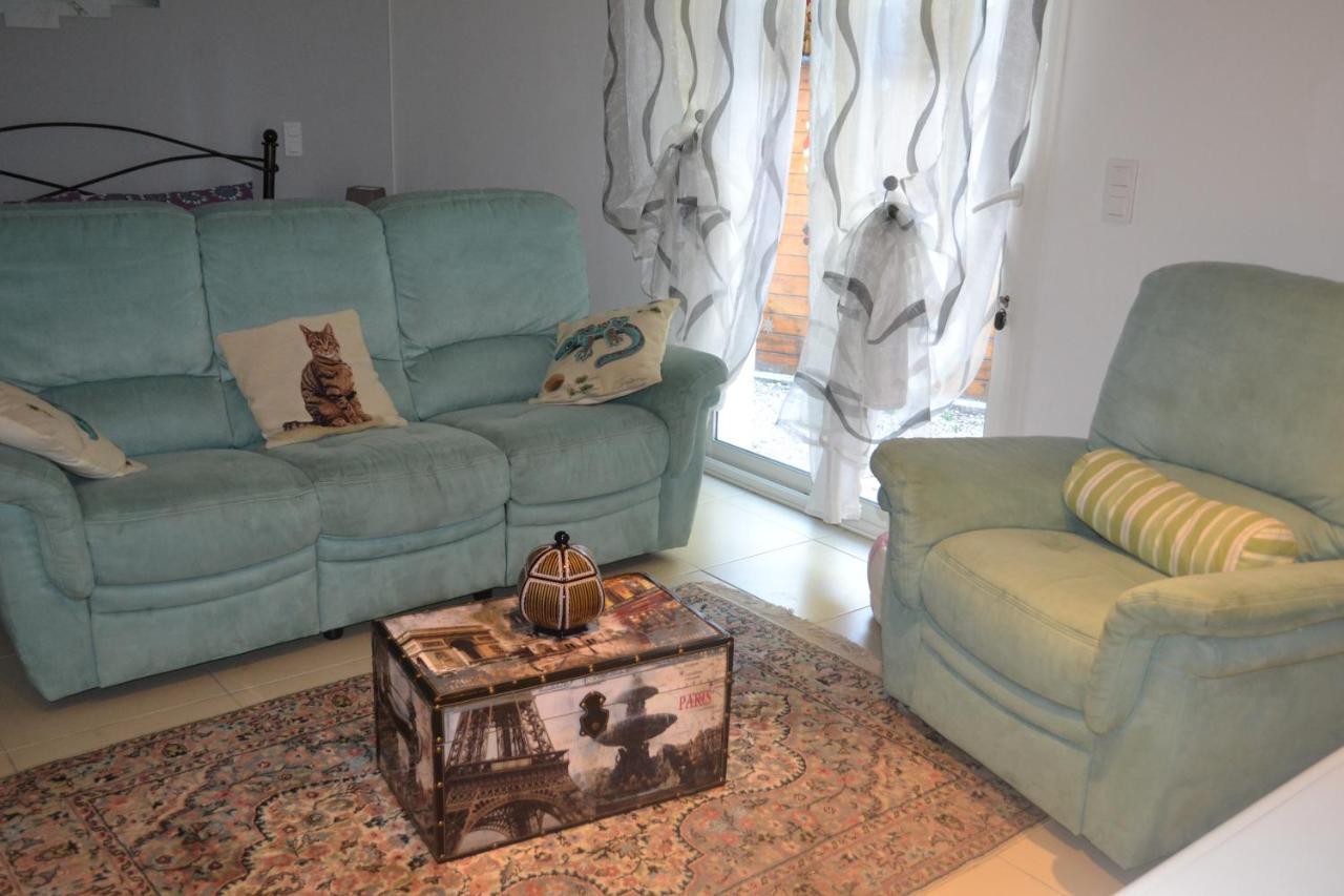 Suite 30 M2 Ideale Pour 2 Personnes Flassans-sur-Issole Exteriör bild