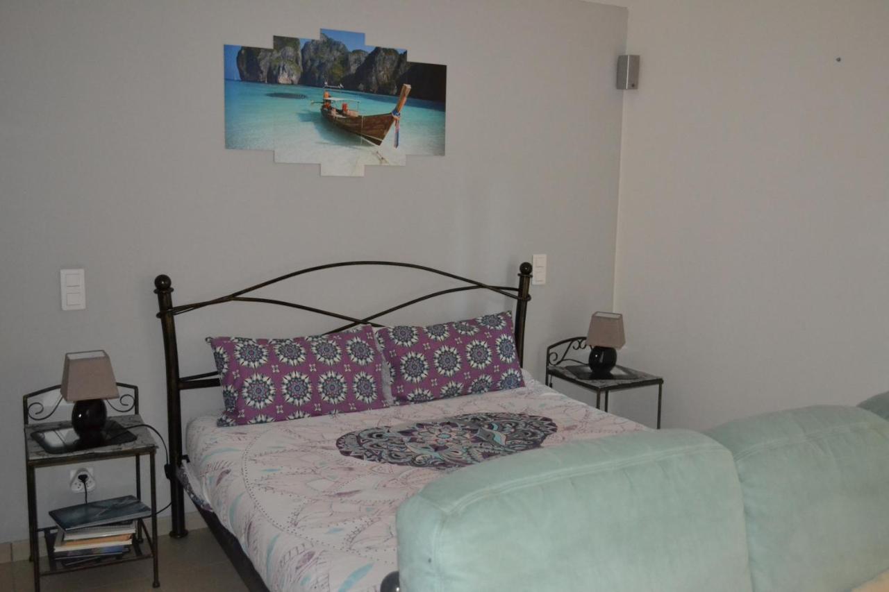 Suite 30 M2 Ideale Pour 2 Personnes Flassans-sur-Issole Exteriör bild
