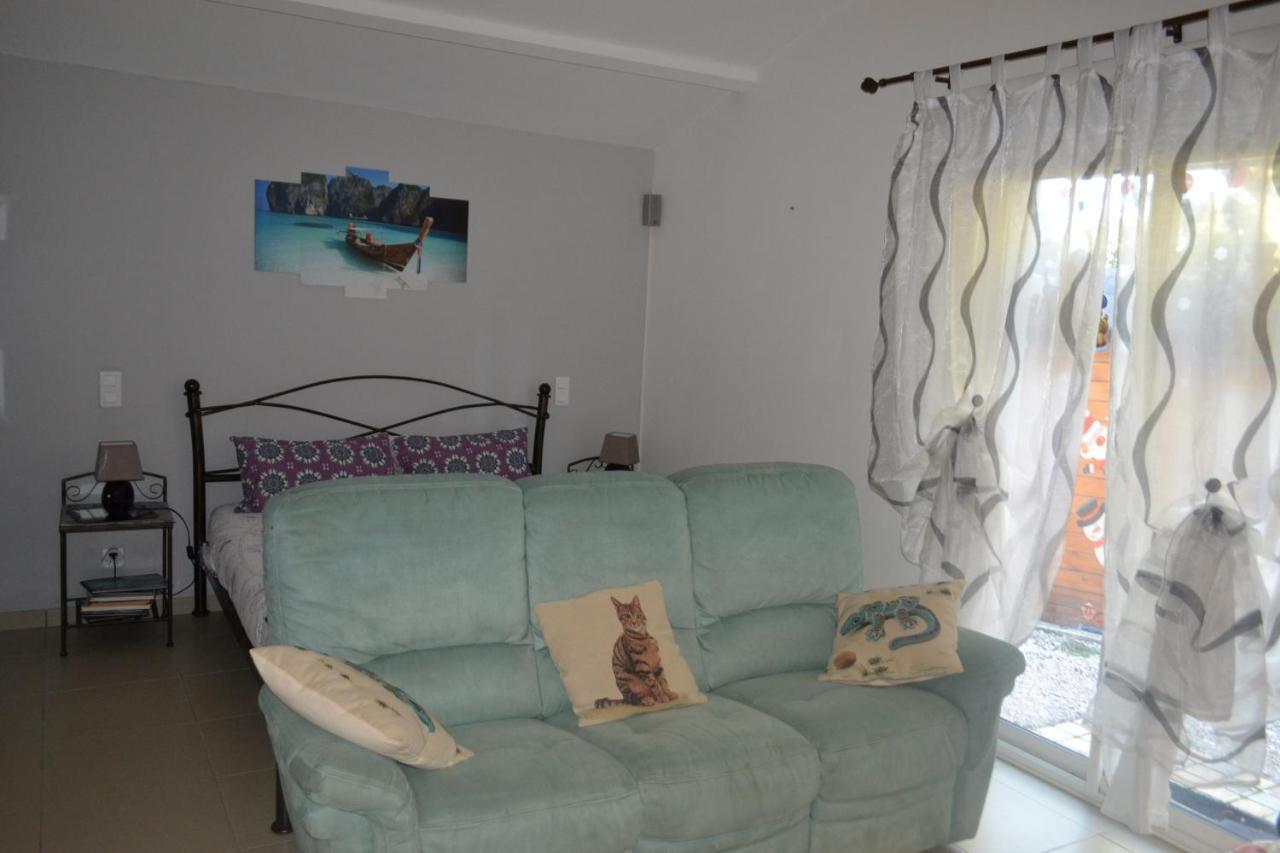 Suite 30 M2 Ideale Pour 2 Personnes Flassans-sur-Issole Exteriör bild