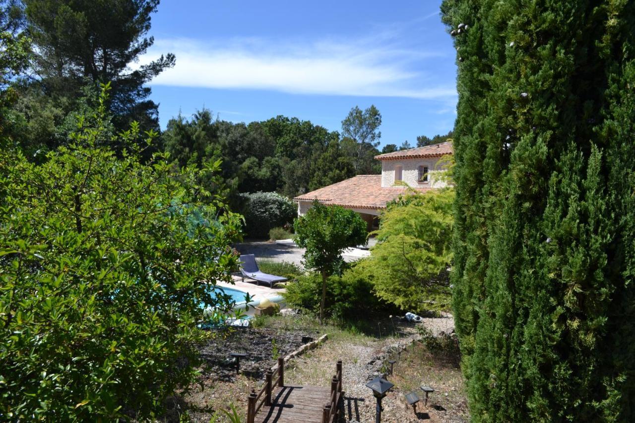 Suite 30 M2 Ideale Pour 2 Personnes Flassans-sur-Issole Exteriör bild